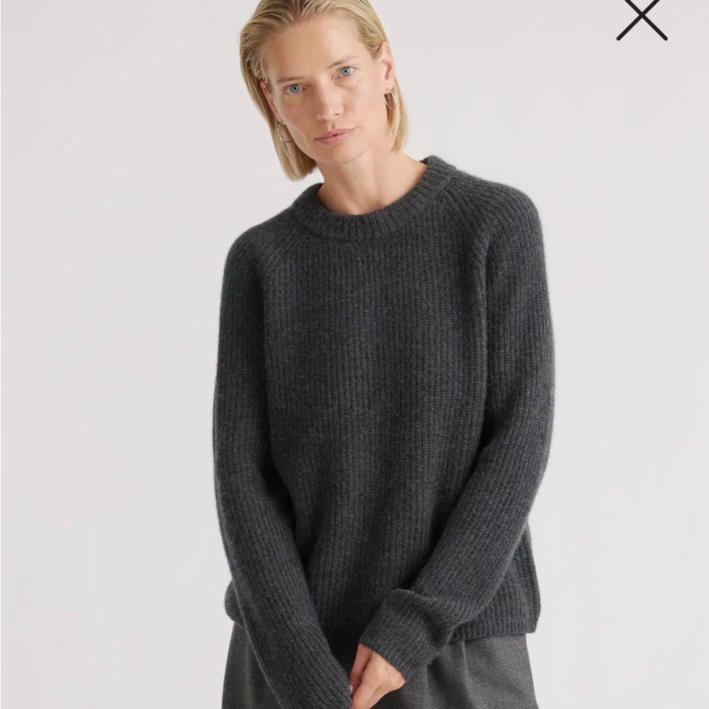 Quince Charcoal Cashmere Women's Crew Neck Sweater